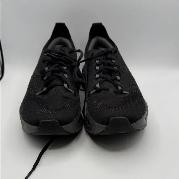 On Running Cloud Surfer MAX Men's 11.5 Black Athletic Shoes S11